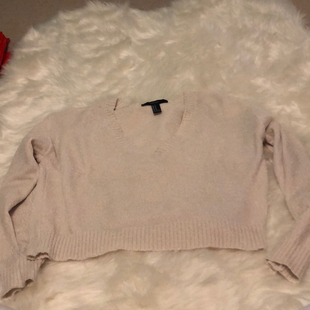 white crop sweater